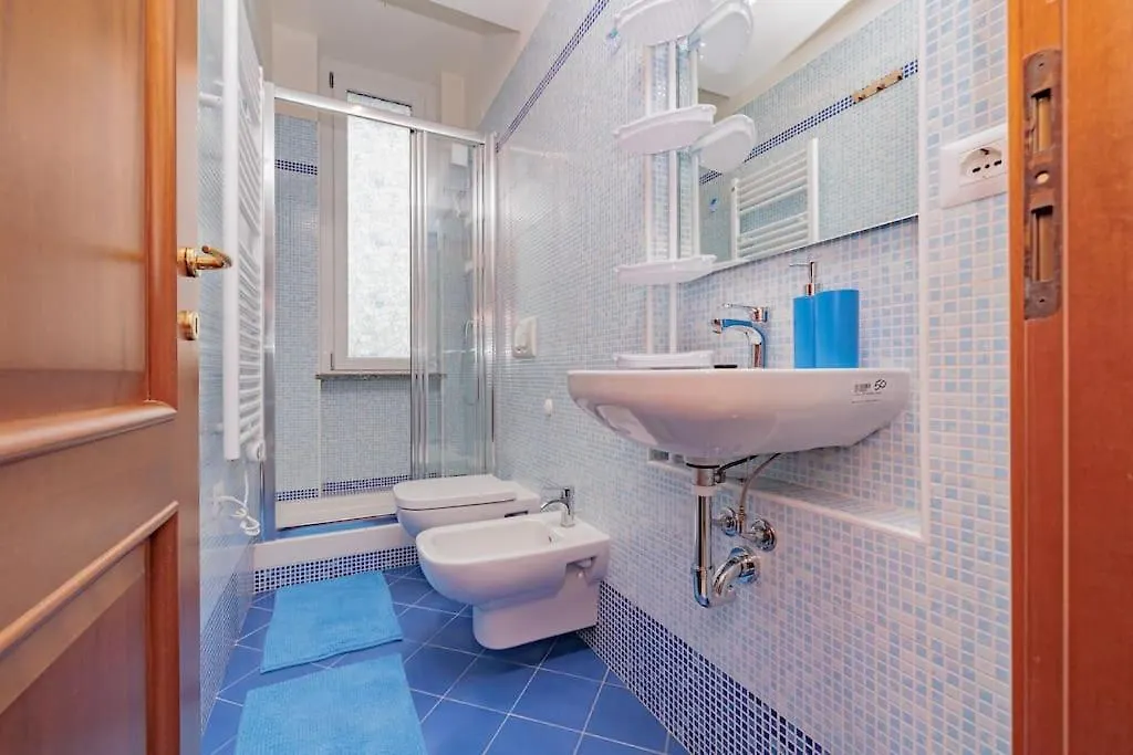 Lovely Apartment - 15 Minutes To Duomo Milan Italy